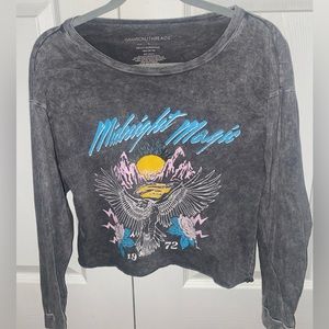 Gray long sleeve crop top